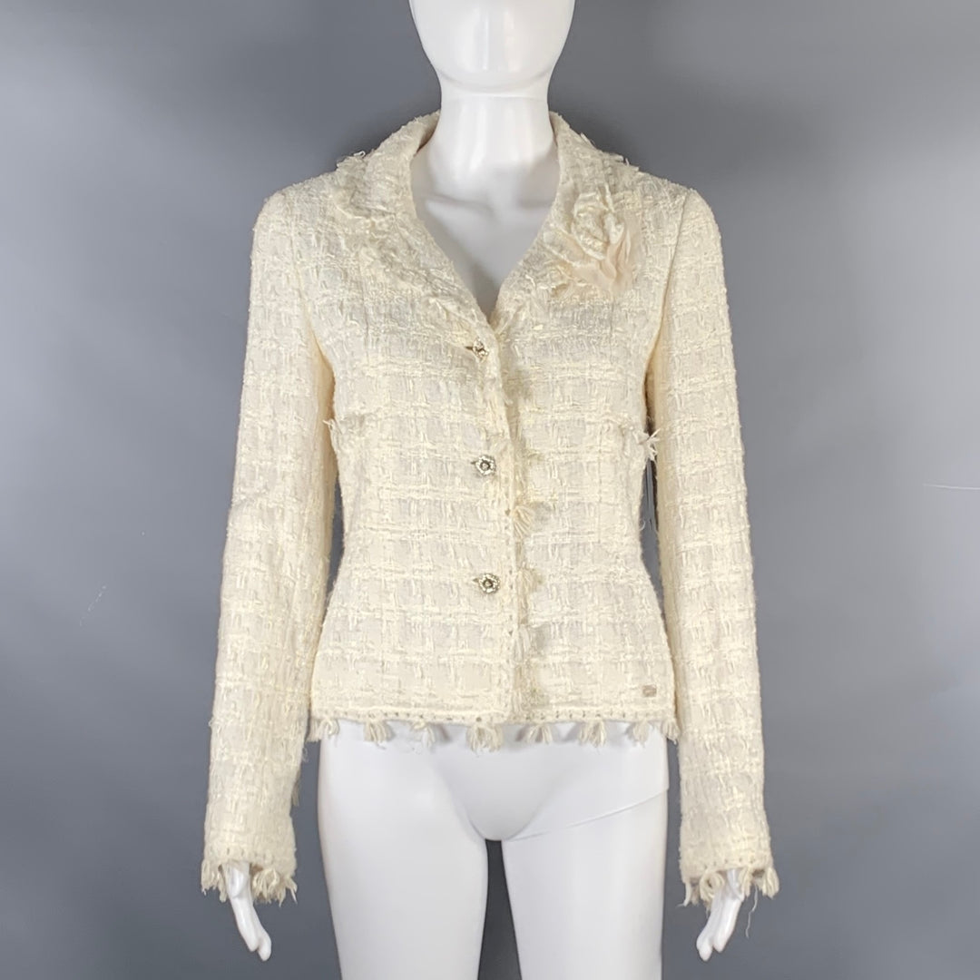 CHANEL Cream Cotton Camelia Pin Single breasted Jacket (Indoor) / Blazer