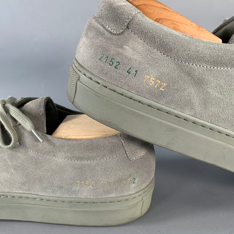 COMMON PROJECTS Size 8 Grey Suede Low Top Sneakers