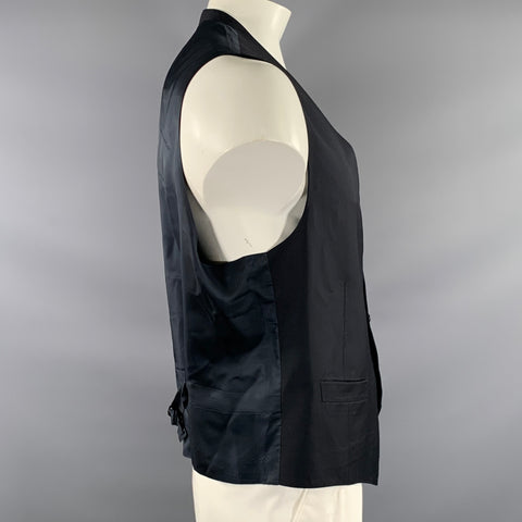 ERMENEGILDO ZEGNA Size 44 Black Wool Buttoned Vest