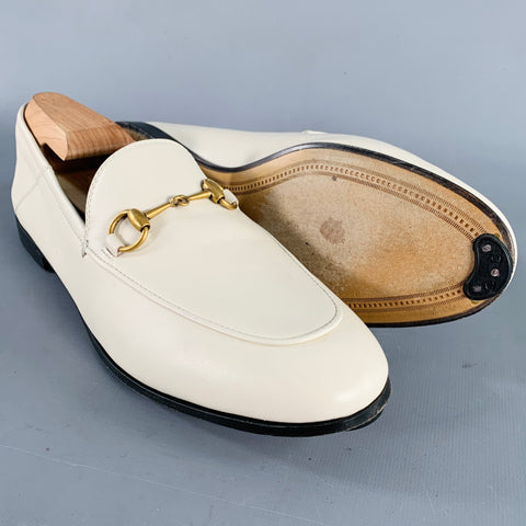 GUCCI Size 8.5 Cream Gold Leather Horsebit Slip On Loafers Flats