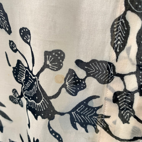 MAX MARA Size 8 Cream Black Cotton Blend Floral Notch Lapel Blouse