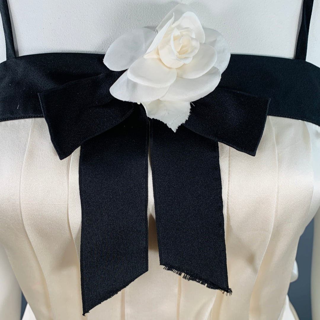 CHANEL Vintage 90s Size 10 Black Cream Silk Camisole Camellia Dress To –  Sui Generis Designer Consignment