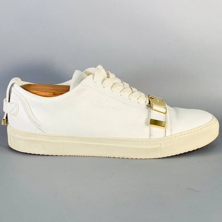 BUSCEMI Size 13 White Pebble Grain Leather Buckle Cap Toe Low Top Sneakers