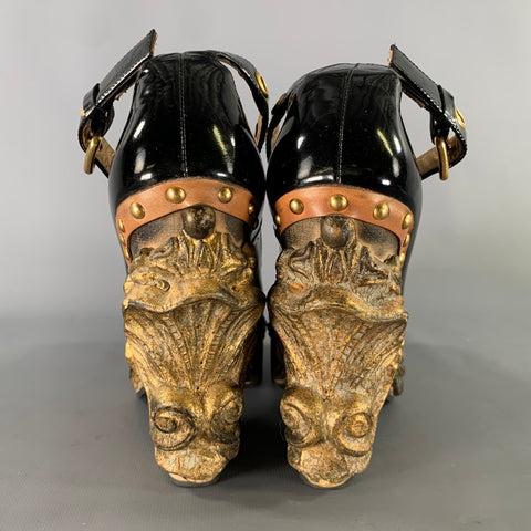 MIU MIU Fall 06 Size 8 Black Gold Patent Leather Platform Pumps