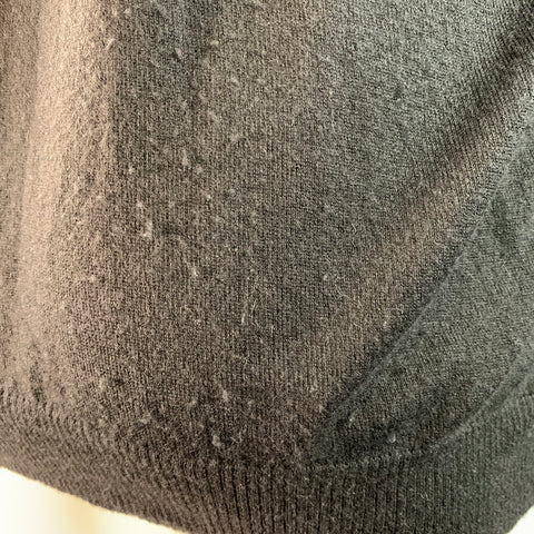 KUNA Size M Black Knitted Vicuna V-Neck Pullover