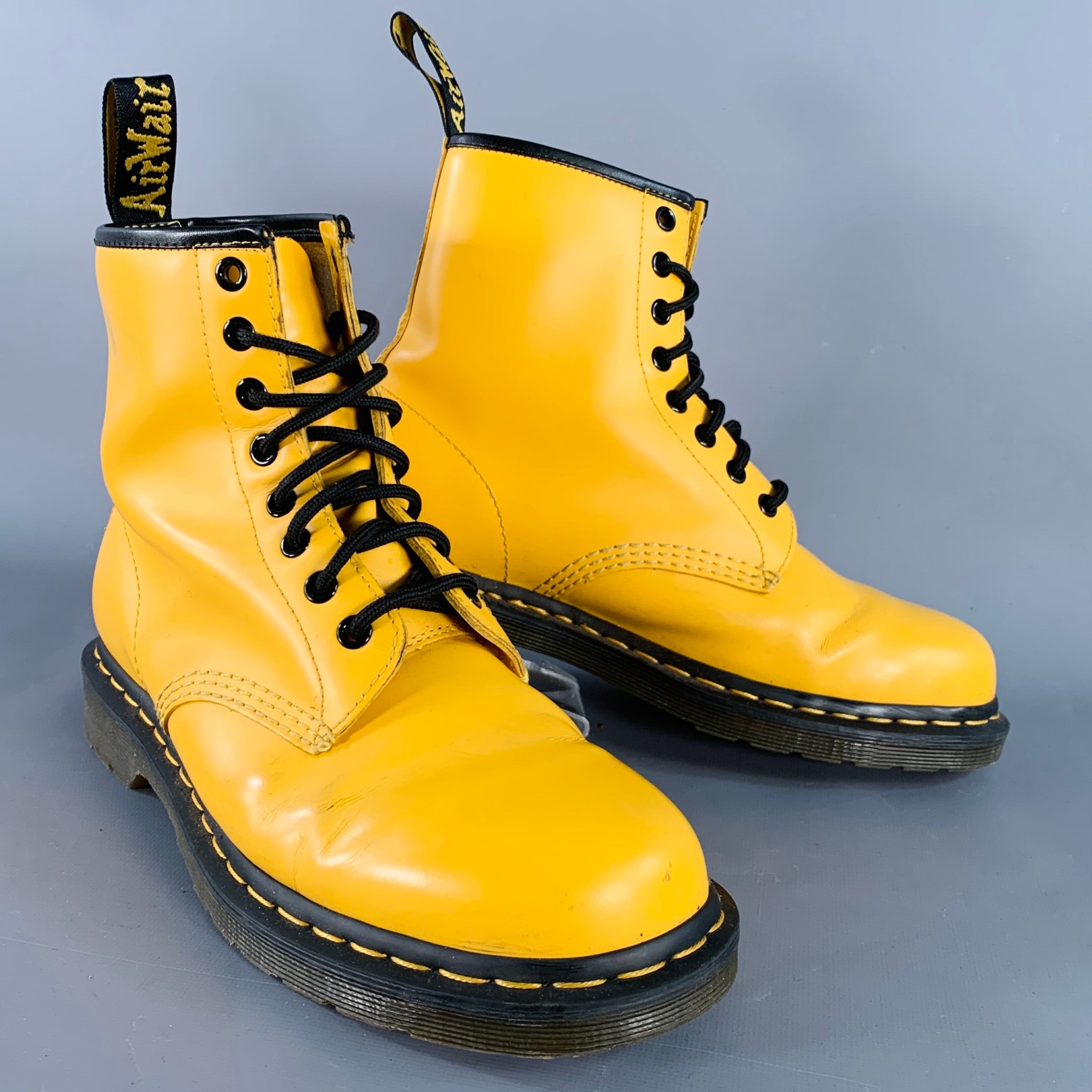 DR. MARTENS Size 8 Yellow Leather Lace-Up Boots – Sui Generis