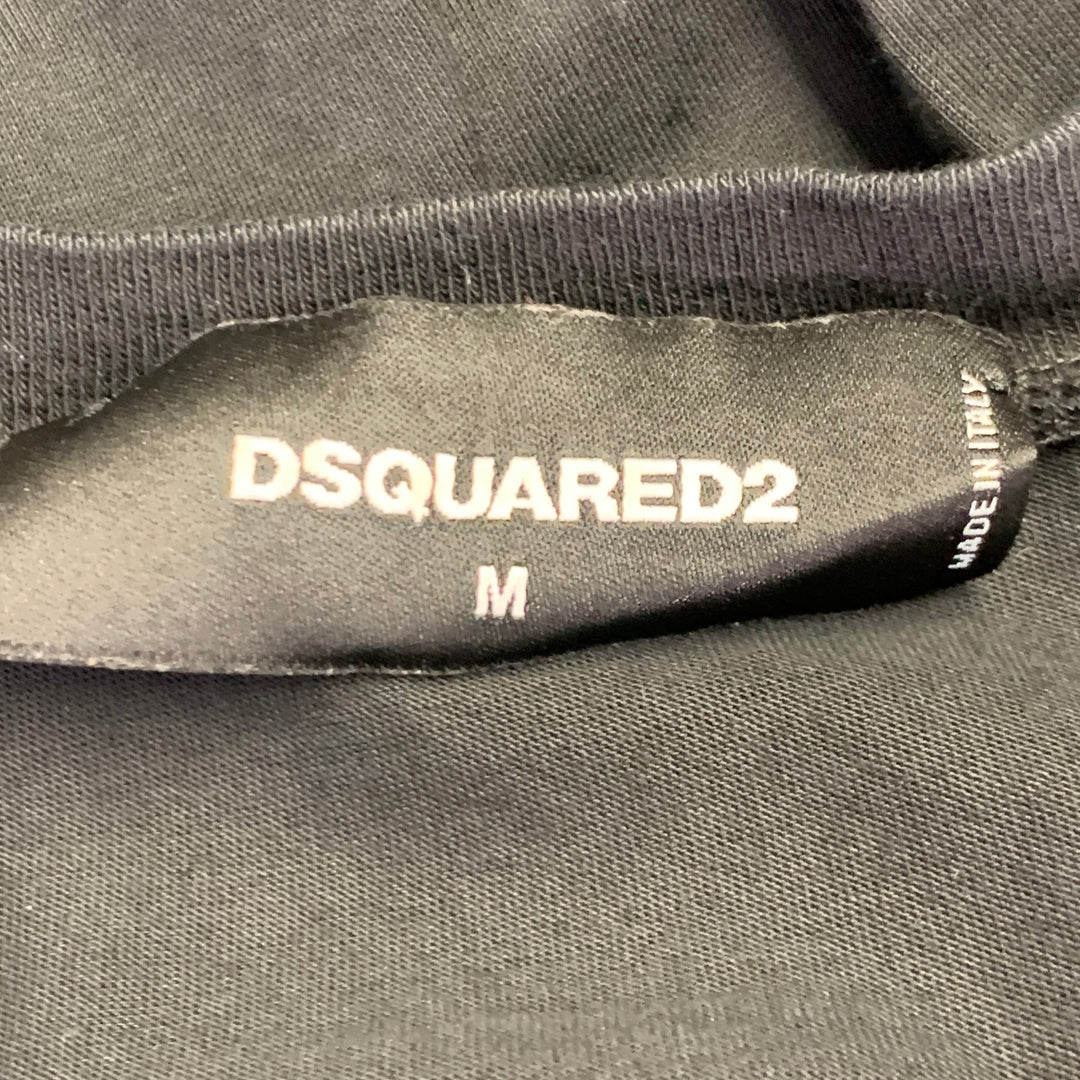 DSQUARED2 Size M Black White Red Photograph Print Cotton Crew-Neck T-shirt
