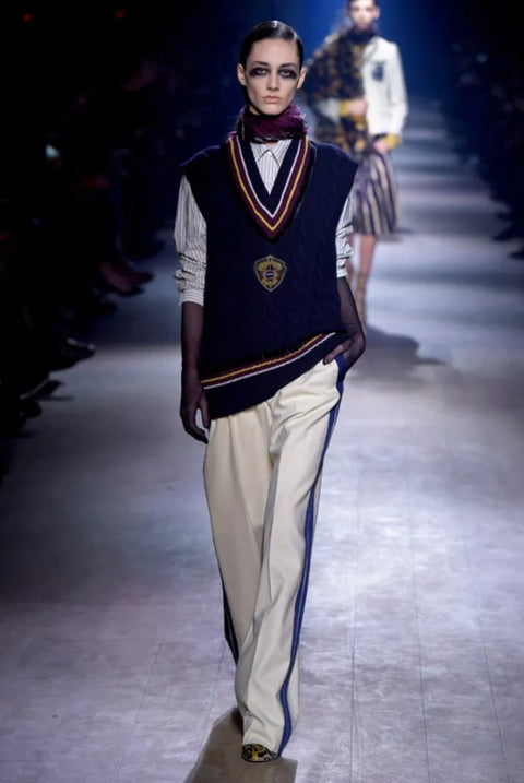 DRIES VAN NOTEN AW16 Runway Size M Black Burgundy Merino Wool Cashmere Vest