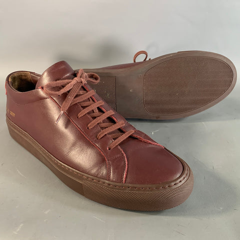 COMMON PROJECTS Size 9 Burgundy Solid Leather Vulcanized sole Sneakers