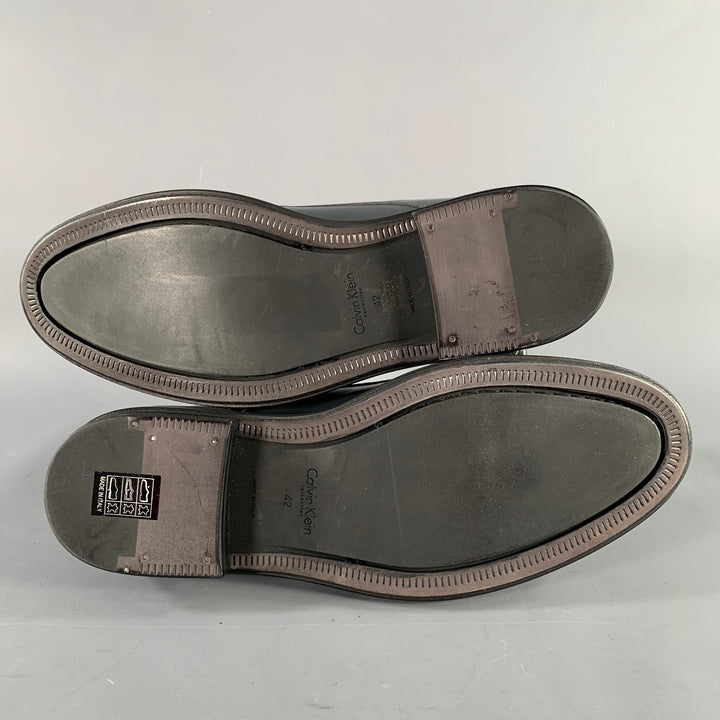 CALVIN KLEIN COLLECTION Size 9 Grey Leather Lace-Up Shoes
