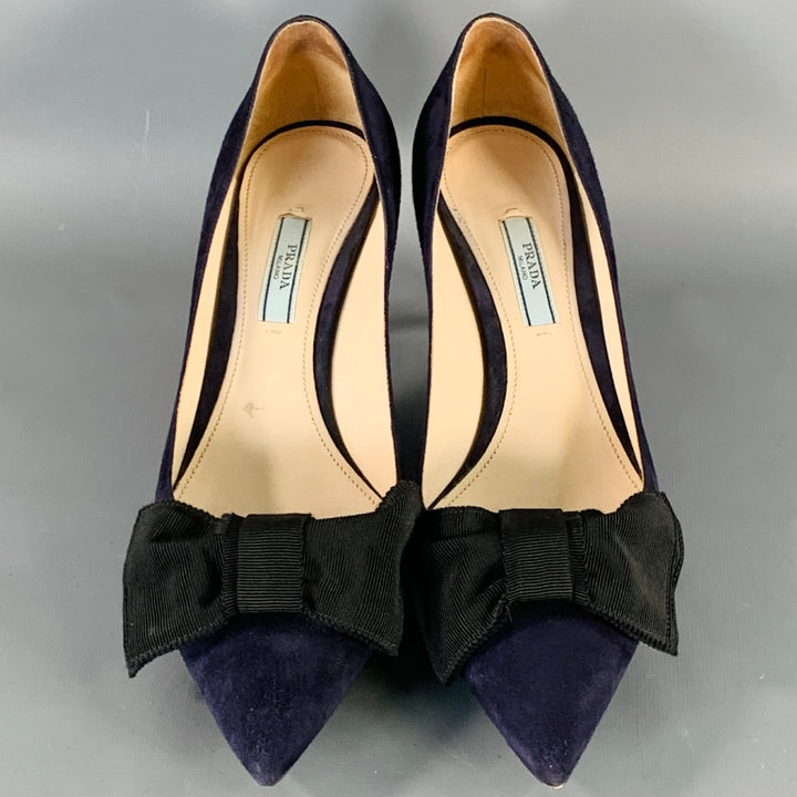 PRADA Size 11 Navy Suede Bow Pointed Toe Kitten Heel Pumps