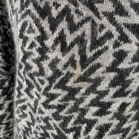 SAINT LAURENT 2019 Size L Grey Black Zig Zag Wool Blend Crew Neck Sweater