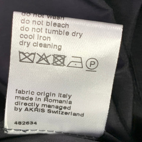 AKRIS Size 12 Black Silk Zip Up Coat