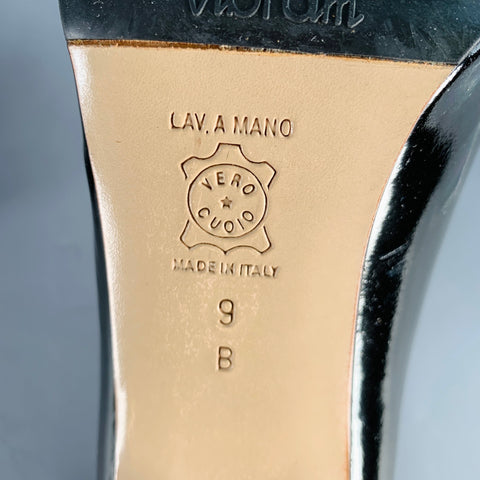BOTTEGA VENETA Size 9 Black Gold Patent Leather Buckle Pumps