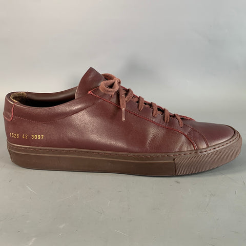COMMON PROJECTS Size 9 Burgundy Solid Leather Vulcanized sole Sneakers