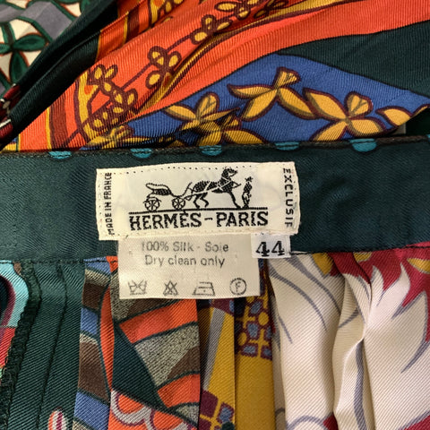 HERMES Size 12 Vintage Etendards Et Bannieres Silk Pleated Skirt