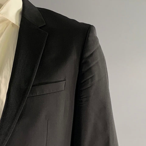 HUGO BOSS Chest Size 44 Black Solid Viscose Notch Lapel 38 34 Tuxedo
