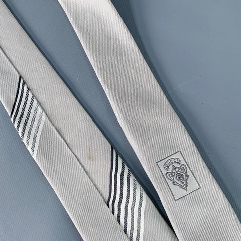 GUCCI Grey Silver Horsebit Stripe Silk Skinny Tie