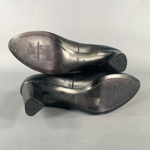 CoSTUME NATIONAL Size 8 Black Leather Slip On Pumps