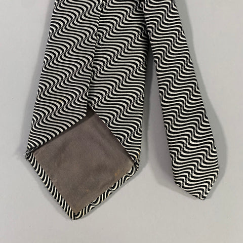 RICHARD JAMES SAVILE ROW White Black Waves Silk Tie