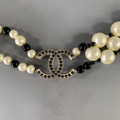 CHANEL Black White Two Tone Faux Pearl Belt