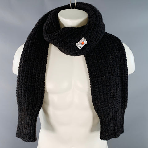 TENDER CO. Rib Sleeve Brown Ribbed Lambswool Scarf