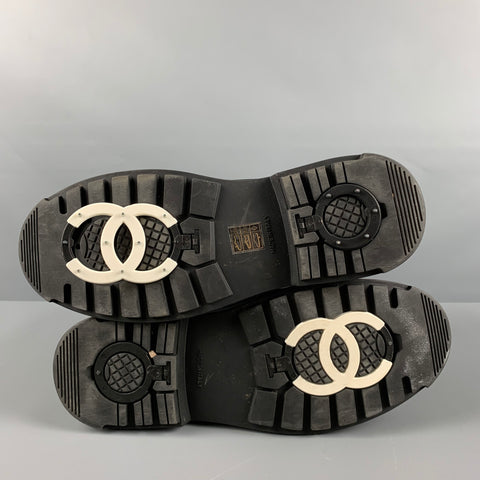CHANEL Size 11 Black Nylon Quilted Boots