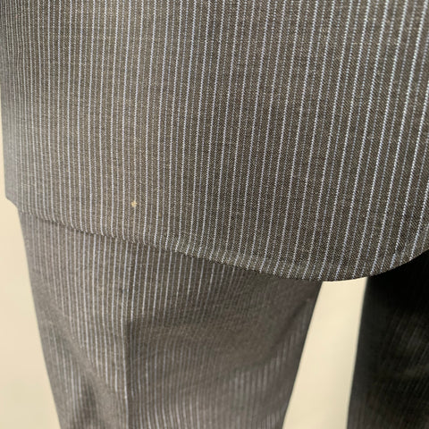 YVES SAINT LAURENT Size 42 Long Navy Blue Stripe Wool Notch Lapel Suit