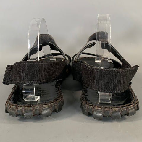 VALENTINO GARAVANI SS2015 Size 13 Black TL946Y2 Leather Strap Sandals