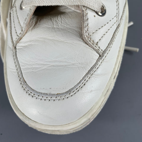BALLY Size 8.5 -Oldani- White Red Ribbon Trim Leather High Top Sneakers
