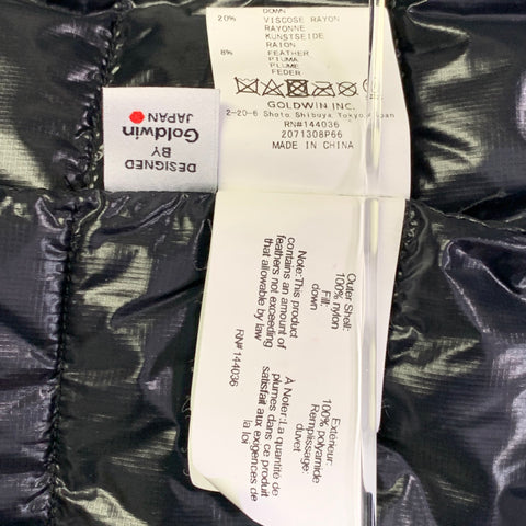 GOLDWIN Size L Black Quilted Nylon Zip Up Puffer Jacket