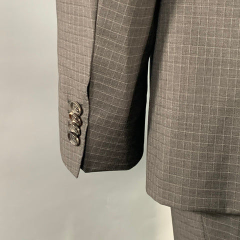 HUGO BOSS Size 42 Regular Grey Black Checkered Virgin Wool Notch Lapel Suit