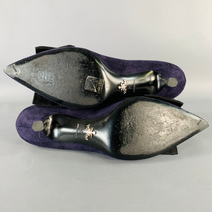 PRADA Size 11 Navy Suede Bow Pointed Toe Kitten Heel Pumps