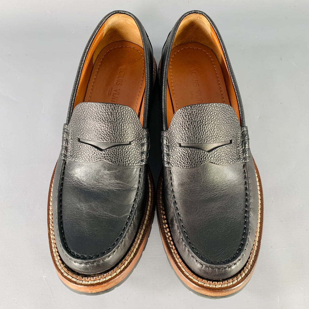 LOUIS VUITTON Size 7.5 Black Leather Penny Loafers