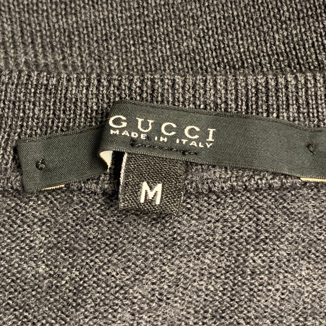 GUCCI Size M Charcoal Grey Red Green Contrast Trim Wool V-Neck Pullover
