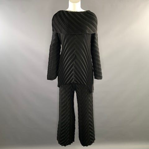 VANITE COUTURE Size One Size Black Polyester & Spandex Pleated Set