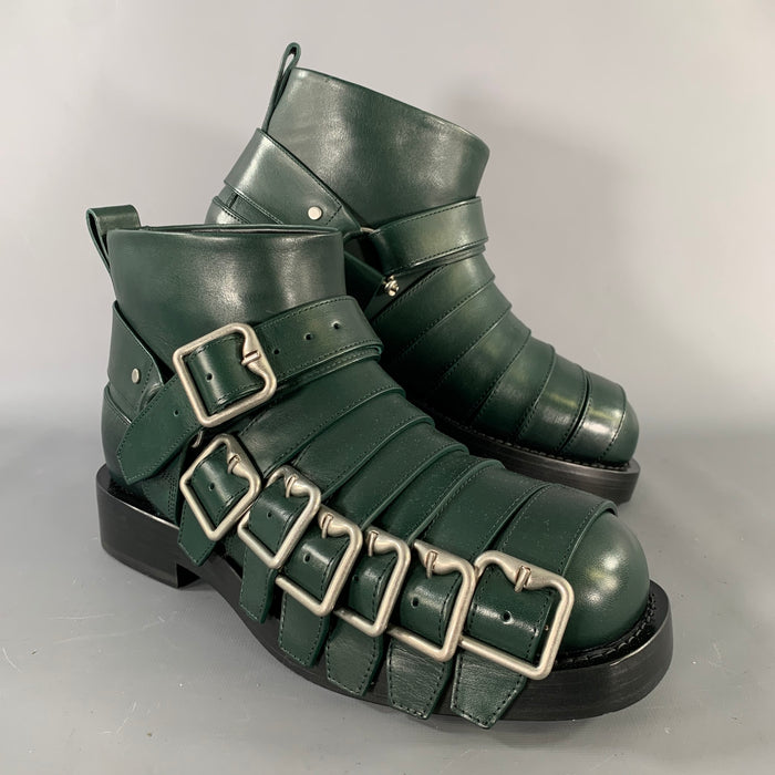 BURBERRY Size 8 Green Leather Pull On Boots