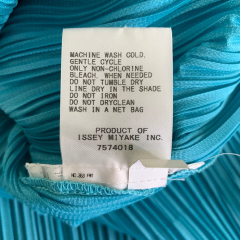 PLEATS PLEASE by ISSEY MIYAKE Size 2 Teal Polyester Pleated Knee Length Dress