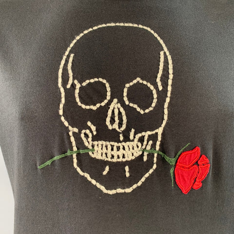 JOHN VARVATOS Size L Black Cream Red Embroidery Cotton Skull Rose Short Sleeve T-shirt
