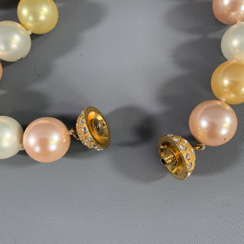 NO BRAND Cream Rose Glass Necklace