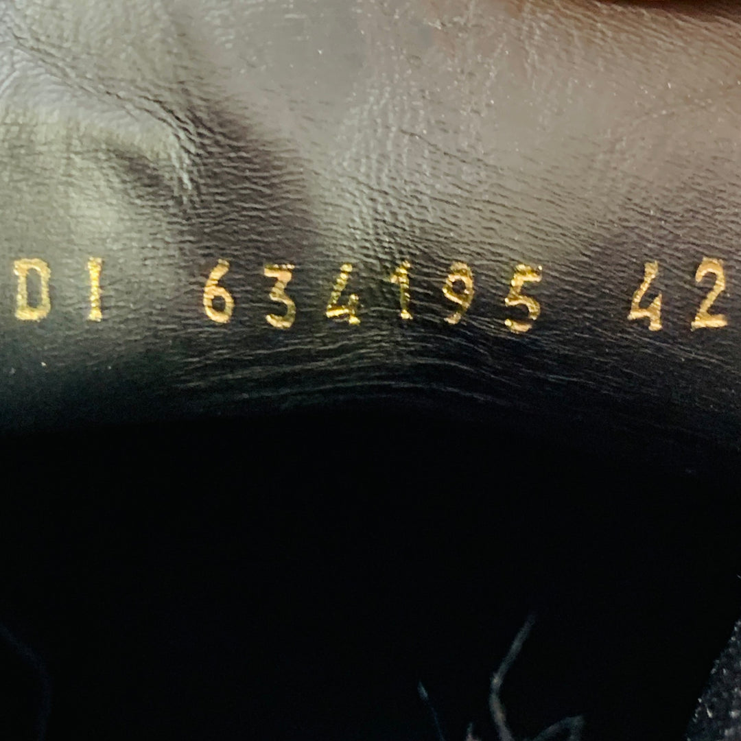 SAINT LAURENT Size 9 Black Leather Ankle Chelsea Boots