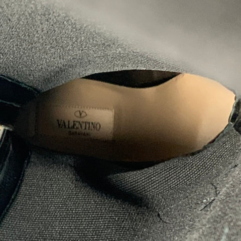 VALENTINO Botas con apliques florales de nailon negro talla 7