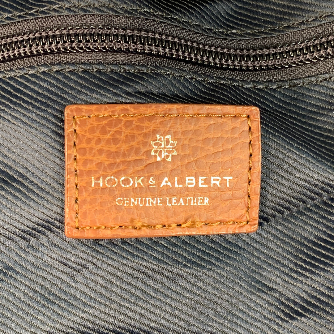 HOOK & ALBERT Brown Leather Convertible Weekender Garment Bag