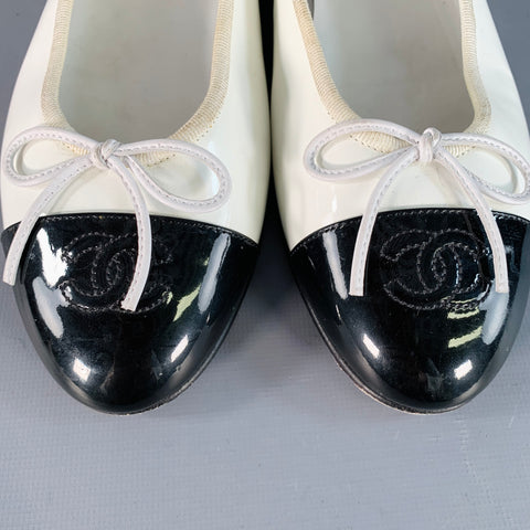 CHANEL Size 9 White Black Color Block Patent Leather Ballet Bow Flats