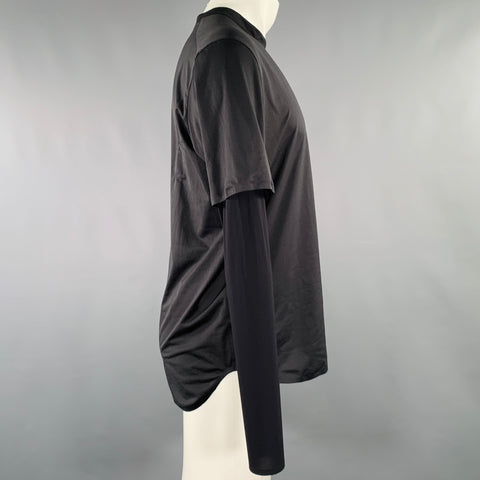 SATISFY Size M Black Graphic Crew Neck Running Pullover