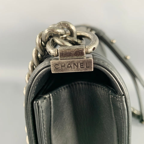 CHANEL 2019 Medium Boy Bag Black Quilted Leather Chain Handbag