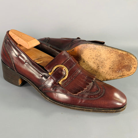 SALVATORE FERRAGAMO Size 8 Burgundy Gold Perforated Leather Wingtip Loafers