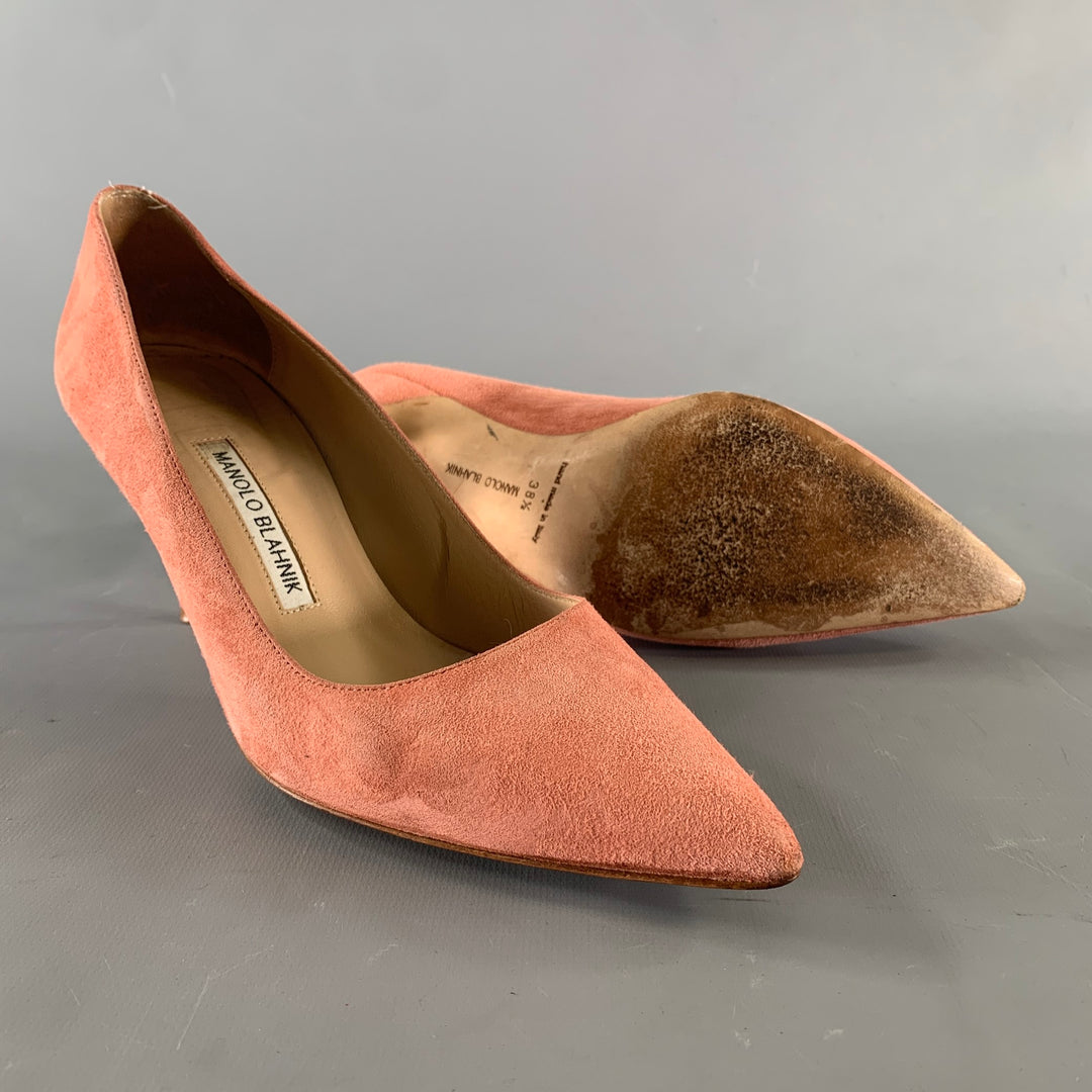 MANOLO BLAHNIK Size 8.5 Pink Suede Pointed Toe Pumps