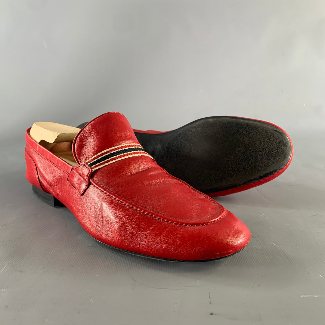 GUCCI Size 9.5 Red Solid Leather Slip On Loafers