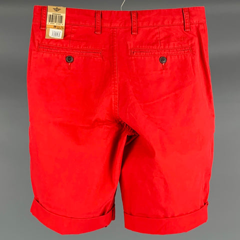 DOCKERS Talla 29 Pantalones cortos con puños de algodón rojo